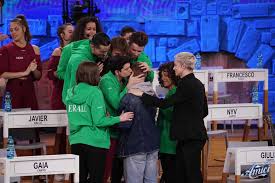 Dopo amici, enrico nigiotti si lascia andare a una dedica romantica per elena d'amario. Amici 19 Puntata Del 15 Febbraio Talisa Al Serale Elena D Amario Piange Ritrovando Enrico Nigiotti Il Mio Primo Amore Tvzap