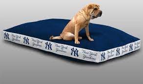 Use The Code Pinfive To Receive An Additional 5 Discount Off The Price Of The New York Yankees Mlb Sports Logo Pet Bed At Sportsfansplus Com New York Yankees Sports Logo New