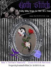 Ne vous torturez pas Morticia Addams Rose gothique point de croix famille  Addams grille PDF Idéal pour toile daraignée aida sorcière au point  gothique - Etsy France