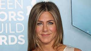 Jennifer joanna aniston (born february 11, 1969) is an american actress, producer, and businesswoman. Edd0pvf69lympm