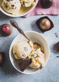 Of baileys original irish cream, smash up pretzels and sprinkle on to top. Baileys Ice Cream Chocolate Chip Baileys Irish Cream Ice Cream Recipe