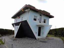 Das deutsche haus in ückeritz besteht seit über 200 jahren. Das Umgedrehte Haus Welt Steht Kopf In Trassenheide Usedom Deutschland Mal Anders