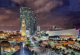 There's a restaurant on site. Holiday Inn Port Of Miami Downtown An Ihg Hotel In Miami Hotels Com