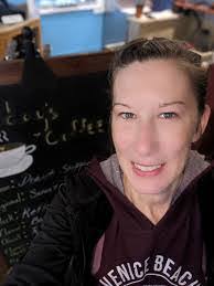 Julie Levan's Instagram, Twitter & Facebook