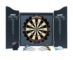 Winmau Professional Darts Set Winmau Http Www Amazon Co Uk Dp B0018d9d38 Ref Cm Sw R Pi Dp Siwvub0vensq9 Dart Set Professional Darts Dart Board