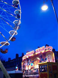 A happy, sparkling carnival song featuring calliope, trilling piccolo, bass & snare drums, glockenspiel, clarinet, tuba, and some brass instruments. Songs About Carnivals Circuses Theme Park Radio