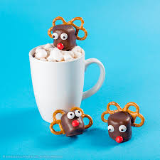 Improve Your Hot Cocoa Game With These Cocoa Toppers The Elf On The Shelf Hot chocolate drawing at getdrawings | free download. hot cocoa game with these cocoa toppers