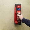 The inbuilt spirit level ensures you're at the right angle. 1