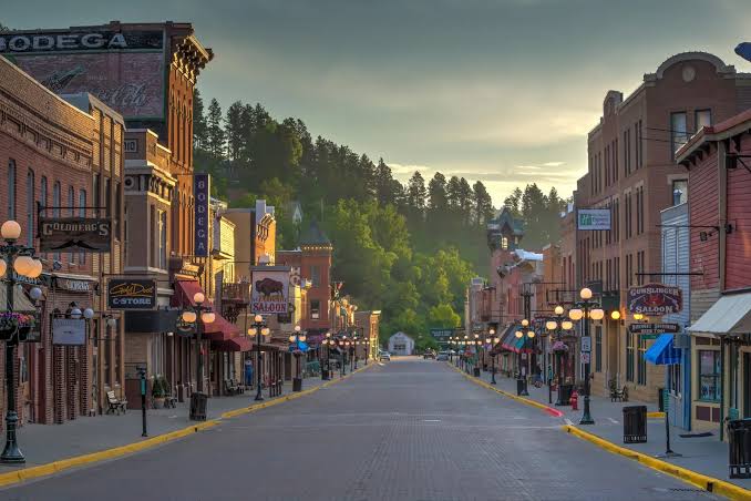 See the Real Deadwood