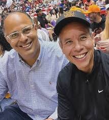 Hoy felicitamos en su cumpleaños a nuestro alcalde Miguel Romero. Que Dios  le siga concediendo salud y sabiduría para que pueda continuar trabajando  por nuestra gente de San Juan. @miguelromero51