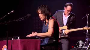Beth Hart Joe Bonamassa Your Heart Is As Black As Night Beth Joe Chocolate Jesus Live In Amsterdam Joe Bonamassa Living In Amsterdam Blues Rock