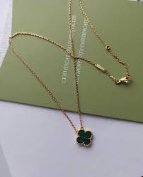 Van Cleef Necklace Gold