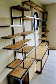 Pin De Selcuk Em Ev Tasarimlari Em 2020 Ideias Estantes Moveis De Toras Moveis Decoracao