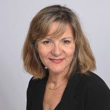 Dionne Wetzel's Instagram, Twitter & Facebook