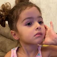 💫❤️ #прокалываниеушей #прокалывание #ушки #первыесерёжки #первые #серёжки  #Баку #Азербайджан #ilksirqa #ilk #sirqa #Baku #Azerbaycan