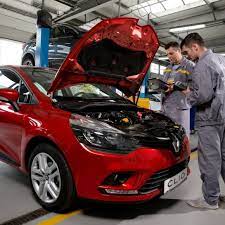 Masina are carte service la reprezentanta renault. Serus Dealer Autorizat Renault Nissan Dacia