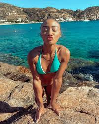 Taylor Champ - Free pics, galleries & more at Babepedia