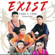 Comment must not exceed 1000 characters. Mengintai Dari Tirai Kamar Song Lyrics And Music By Exists Arranged By Mozz4 On Smule Social Singing App