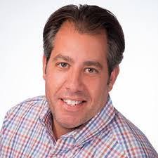 Anita Gelman's Instagram, Twitter & Facebook