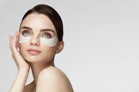 Atasi mata panda cara hilangkan dark circle di mata cara hilangkan lingkaran gelap bawah mata cara hilangkan mata panda. Cara Mengatasi Kantung Mata Dengan Skincare Dan Makeup