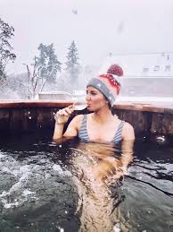 Spilkova enjoys walking, reading, any sport and cooking. Klara Spilkova On Twitter Winter Is Here Gameofthrones Offseason Firstsnow Spoko