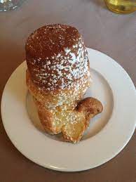 Fresh Baked Popovers Paulette S Restaurant Located At 50 Harbor Town Square Memphis Tn 38103 Tasty Desserts Cool Restaurant