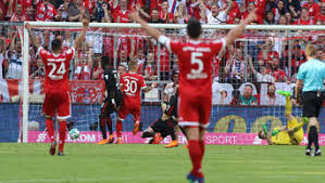 Blicken wir gemeinsam zurück auf ein wochenende, das in die geschichtsbücher eingehen wird! Fc Bayern Munchen Gegen Eintracht Frankfurt Dfb Pokal Finale 2018 Heute Live Im Free Tv Und Im Live Stream Fc Bayern