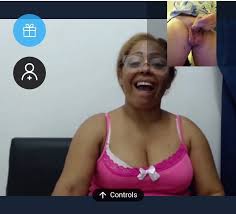 Black woman laughs at tiny white dick pinky sign - ThisVid.com