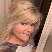 Kristin Barton (kris77barton)