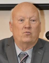 AZ Poppy Fest continues this week, and the Town of Miami is pulling out the  stops for 3 days of events. Be sure to come see Roger Naylor here at the  museum