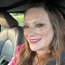 Congratulations to Sydney Jones, RN, in 3W Medical/Surgical Unit, for  winning the DAISY Award! “Our family thinks that Sydney Jones is a true  angel,” said her nominator. “She has supported our family