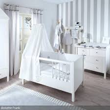 Zitlos Schones Babyzimmer In Grau Und Weiss Kinder Zimmer Kinderzimmer Babyzimmer Wandgestaltung