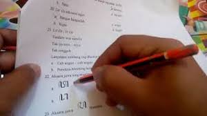 Salah satu perangkat lunak yang sangat mendukung dalam penerapannya adalah adobe flash cs3. Contoh Soal Aksara Jawa Kelas 3 Revisi Sekolah Cute766