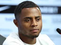 Diego Pereira, ex-preparador do Corinthians, explica a falta de chances de  Palacios