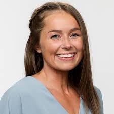 Kelsey Hill's Instagram, Twitter & Facebook