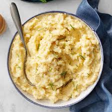 Make your vegetarian christmas dinner something to sing about, from our trusty nut roast recipe to showstopping veggie wellingtons and easy soups. 50 Quick Christmas Dinner Sides Ready In 30 Minutes Taste Of Home