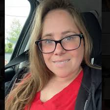 RECIPE HERE:  https://familycookierecipes.com/fudge-peanut-butter-cookie-cups/ Fudge  Peanut Butter Cookie Cups are peanut butter cookies baked in a mini muffin  pan and filled with a simple chocolate fudge! Delicious flavor combination  in these amazing ...