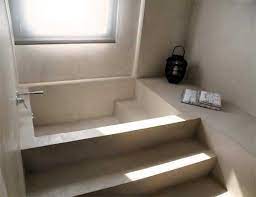 El Microcemento El Material De Moda Para Revestir Techos Paredes Y Suelos Olvidate De Las Jun Piccola Vasca Da Bagno Idee Vasca Da Bagno Arredamento Bagno