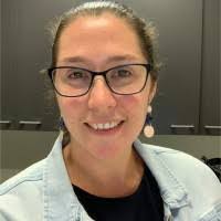 Kim Nightingale's Instagram, Twitter & Facebook