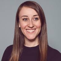 Elizabeth Lockley's Instagram, Twitter & Facebook