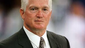 Former Bears, Colts GM Bill Tobin dies at age 83