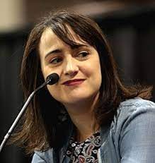 At eight, she starred as the title character in the beloved children's film, matilda. Mara Wilson Wikipedia