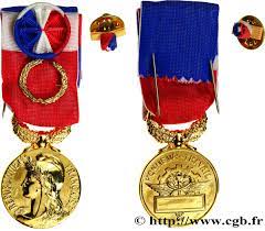 Maybe you would like to learn more about one of these? Funfte Franzosische Republik Medaille Grand Or Honneur Et Travail Fme 574263 Medaillen