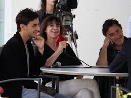 Ils se marièrent et eurent beaucoup d'enfants; Charlotte Gainsbourg Yvan Attal Et Leur Fils Ben Attal