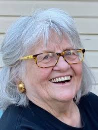 Joann Eck's Instagram, Twitter & Facebook