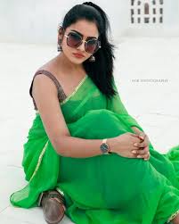 Tamil Actress Chithu Vj Latest Photos In Green Saree Vj chitra is very very cute in her latest photoshoot. tamil actress chithu vj latest photos