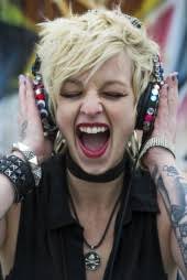 Willow Snyder Female Makeup Artist Profile