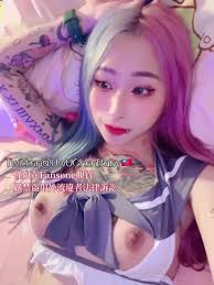 Taiwans contrasting netizen @Ali fansone subscribes to a collection of  scaled videos (22)