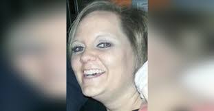 Amanda Whitlow's Instagram, Twitter & Facebook