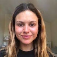 Ella Blum's Instagram, Twitter & Facebook